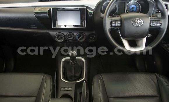 Buy Used Toyota Hilux White Car in Windhoek in Namibia Buy Used Toyota Hilux White Car in Windhoek in Namibia