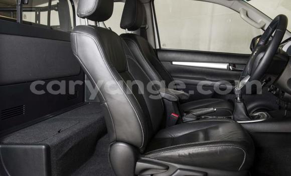 Buy Used Toyota Hilux White Car in Windhoek in Namibia Buy Used Toyota Hilux White Car in Windhoek in Namibia