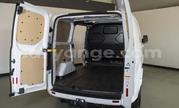 Buy Used Ford Tourneo Custom White Car in Windhoek in Namibia Buy Used Ford Tourneo Custom White Car in Windhoek in Namibia