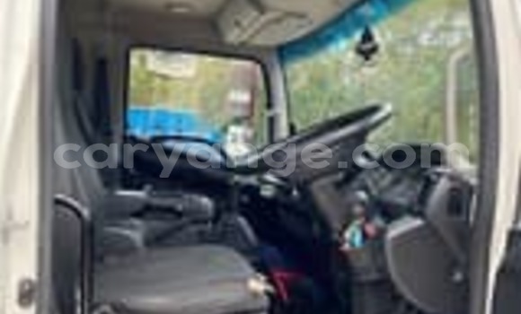 Buy Used Hino 300 Series White Truck in Windhoek in Namibia Buy Used Hino 300 Series White Truck in Windhoek in Namibia