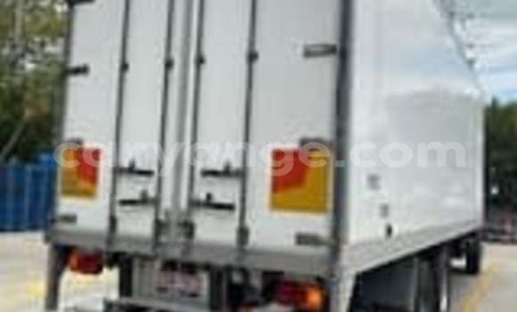 Buy Used Hino 300 Series White Truck in Windhoek in Namibia Buy Used Hino 300 Series White Truck in Windhoek in Namibia