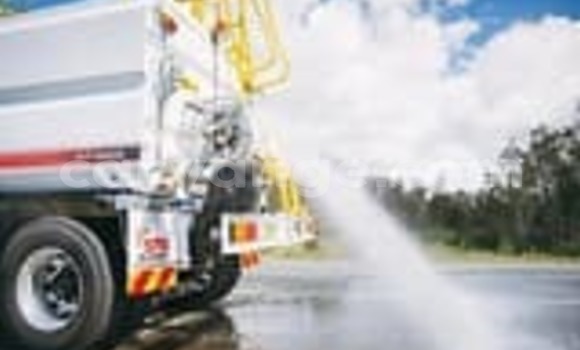 Acheter Occasion Utilitaire Iveco Cargo Blanc à Windhoek, Namibie Acheter Occasion Utilitaire Iveco Cargo Blanc à Windhoek, Namibie