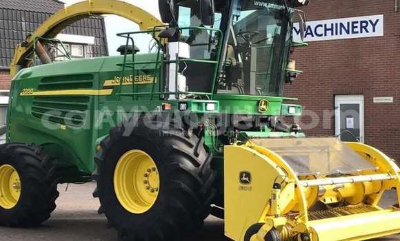 Buy Used Caterpillar 120 Green Truck in Windhoek in Namibia Buy Used Caterpillar 120 Green Truck in Windhoek in Namibia