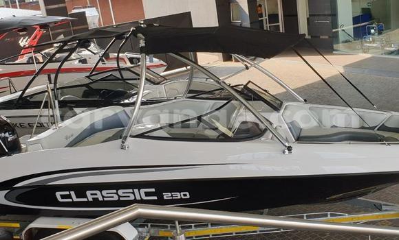 Buy Used Yamaha Aerox White Bike in Windhoek in Namibia Buy Used Yamaha Aerox White Bike in Windhoek in Namibia