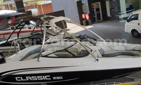 Buy Used Yamaha Aerox White Bike in Windhoek in Namibia Buy Used Yamaha Aerox White Bike in Windhoek in Namibia