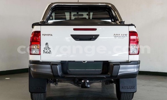Buy Used Toyota Hilux White Car in Arandis in Kunene Buy Used Toyota Hilux White Car in Arandis in Kunene