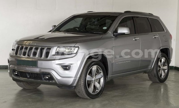 Buy Used Jeep Grand Cherokee Silver Car in Aranos in Hardap Buy Used Jeep Grand Cherokee Silver Car in Aranos in Hardap