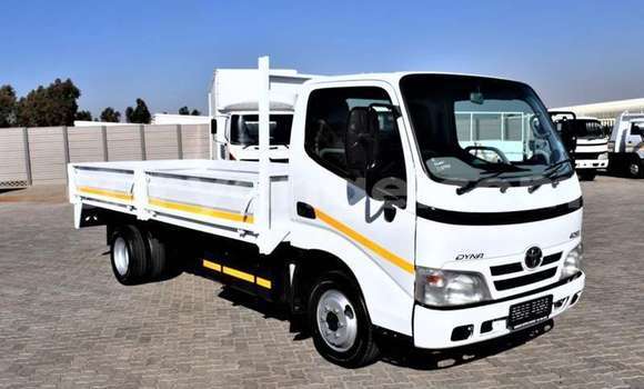 Buy Used Toyota Dyna White Truck in Windhoek in Namibia Buy Used Toyota Dyna White Truck in Windhoek in Namibia