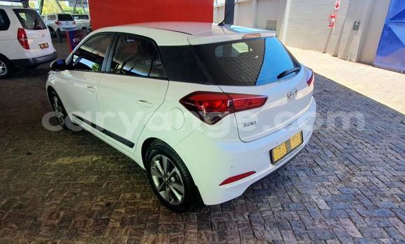 Buy Used Hyundai I20 White Car in Windhoek in Namibia Buy Used Hyundai I20 White Car in Windhoek in Namibia