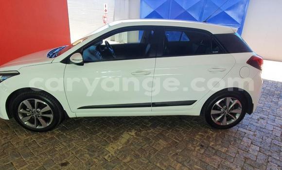 Buy Used Hyundai I20 White Car in Windhoek in Namibia Buy Used Hyundai I20 White Car in Windhoek in Namibia