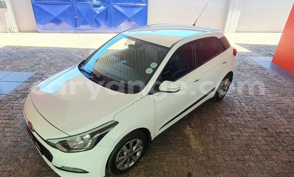 Buy Used Hyundai I20 White Car in Windhoek in Namibia Buy Used Hyundai I20 White Car in Windhoek in Namibia