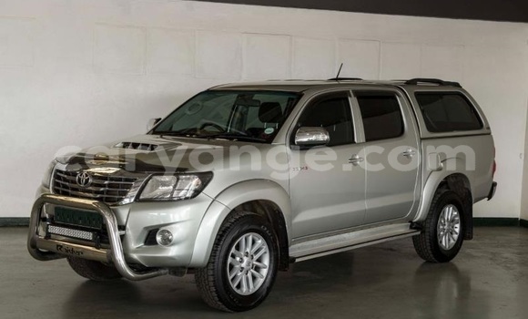 Buy Used Toyota Hilux Beige Car in Windhoek in Namibia Buy Used Toyota Hilux Beige Car in Windhoek in Namibia
