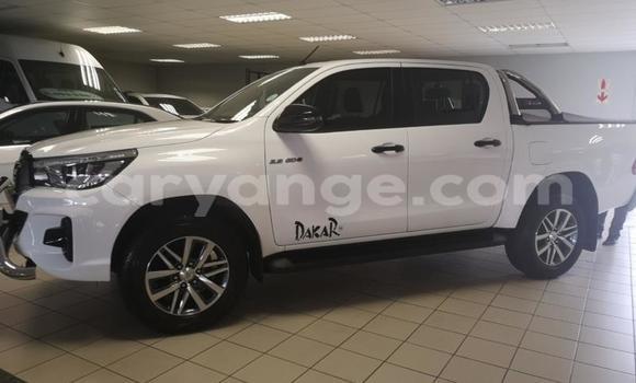 Buy Used Toyota Hilux White Car in Mariental in Namibia Buy Used Toyota Hilux White Car in Mariental in Namibia