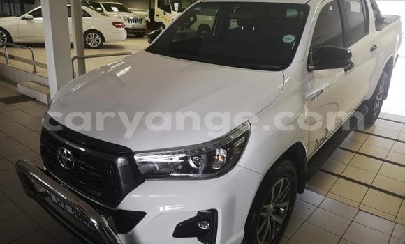 Buy Used Toyota Hilux White Car in Mariental in Namibia Buy Used Toyota Hilux White Car in Mariental in Namibia