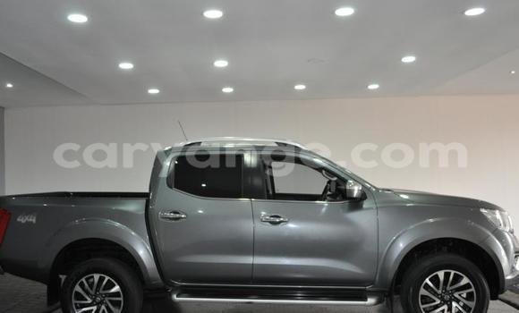 Buy Used Nissan Navara Silver Car in Swakopmund in Namibia Buy Used Nissan Navara Silver Car in Swakopmund in Namibia