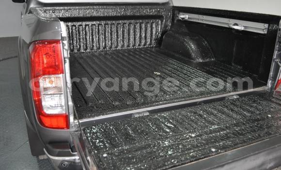 Buy Used Nissan Navara Silver Car in Swakopmund in Namibia Buy Used Nissan Navara Silver Car in Swakopmund in Namibia