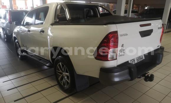 Acheter Occasion Voiture Toyota Hilux Blanc à Karasburg, Karas Acheter Occasion Voiture Toyota Hilux Blanc à Karasburg, Karas