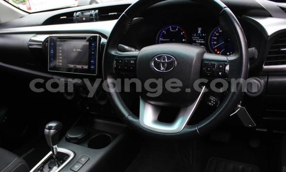 Acheter Occasion Voiture Toyota Hilux Blanc à Karasburg, Karas Acheter Occasion Voiture Toyota Hilux Blanc à Karasburg, Karas