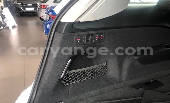 Acheter Occasion Voiture Audi Q7 Blanc à Karasburg, Karas Acheter Occasion Voiture Audi Q7 Blanc à Karasburg, Karas