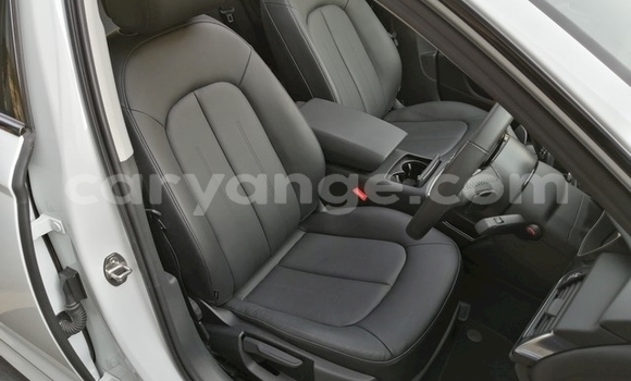 Acheter Occasion Voiture Audi A6 Blanc à Grootfontein, Namibie Acheter Occasion Voiture Audi A6 Blanc à Grootfontein, Namibie