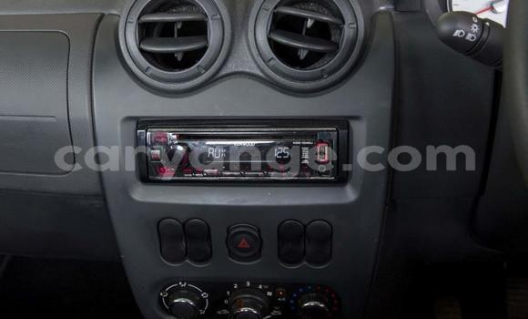 Buy Used Nissan NP 300 White Car in Windhoek in Namibia Buy Used Nissan NP 300 White Car in Windhoek in Namibia