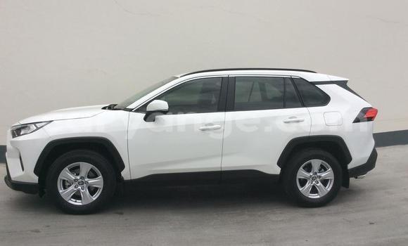 Buy Used Toyota RAV4 White Car in Luderitz in Karas Buy Used Toyota RAV4 White Car in Luderitz in Karas