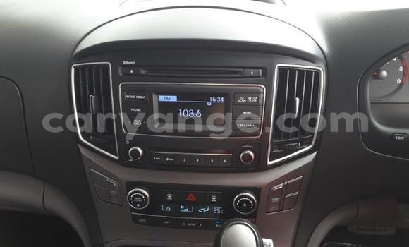 Buy Used Hyundai H1 Silver Car in Gobabis in Omaheke Buy Used Hyundai H1 Silver Car in Gobabis in Omaheke