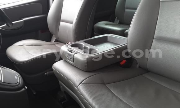 Buy Used Hyundai H1 Silver Car in Gobabis in Omaheke Buy Used Hyundai H1 Silver Car in Gobabis in Omaheke