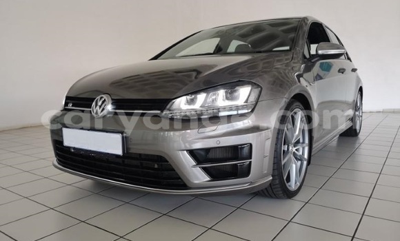 Buy Used Volkswagen Golf R Beige Car in Windhoek in Namibia