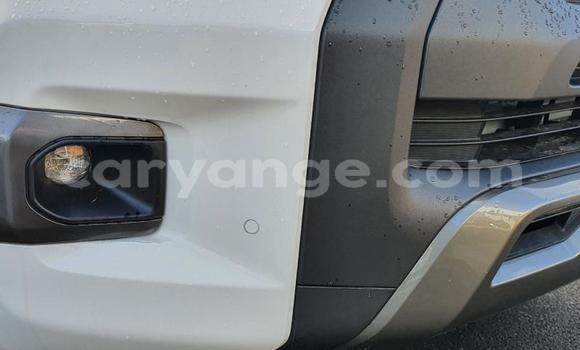 Acheter Occasion Voiture Toyota Hilux Blanc à Gobabis, Omaheke Acheter Occasion Voiture Toyota Hilux Blanc à Gobabis, Omaheke