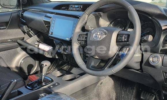 Acheter Occasion Voiture Toyota Hilux Blanc à Gobabis, Omaheke Acheter Occasion Voiture Toyota Hilux Blanc à Gobabis, Omaheke