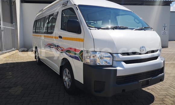 Acheter Occasion Utilitaire Toyota HiAce Autre à Gobabis, Omaheke Acheter Occasion Utilitaire Toyota HiAce Autre à Gobabis, Omaheke