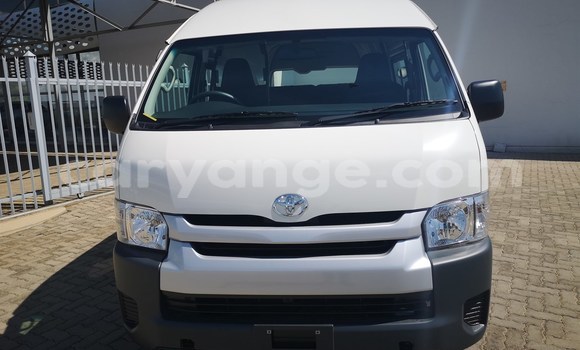 Acheter Occasion Utilitaire Toyota HiAce Autre à Gobabis, Omaheke Acheter Occasion Utilitaire Toyota HiAce Autre à Gobabis, Omaheke
