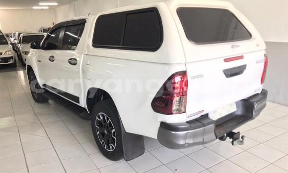 Acheter Occasion Voiture Toyota Hilux Blanc à Karasburg, Karas Acheter Occasion Voiture Toyota Hilux Blanc à Karasburg, Karas