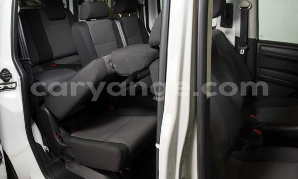 Acheter Occasion Voiture Volkswagen Caddy Blanc à Okahandja, Namibie Acheter Occasion Voiture Volkswagen Caddy Blanc à Okahandja, Namibie