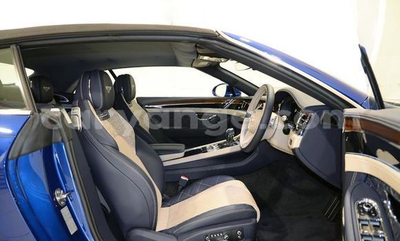 Acheter Occasion Voiture Bentley Continental Bleu à Windhoek, Namibie Acheter Occasion Voiture Bentley Continental Bleu à Windhoek, Namibie