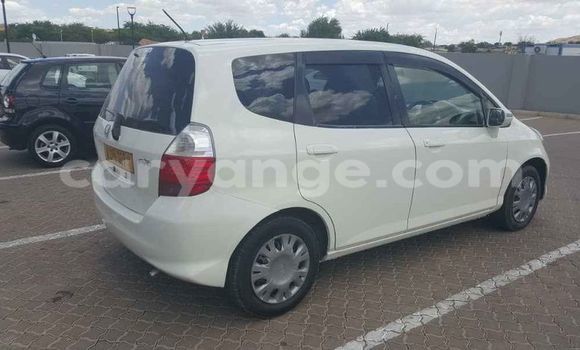 Buy Used Honda FIT White Car in Arandis in Kunene Buy Used Honda FIT White Car in Arandis in Kunene