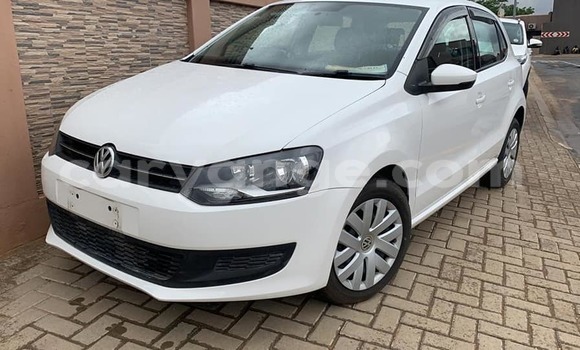 Buy Used Volkswagen Polo White Car in Arandis in Kunene