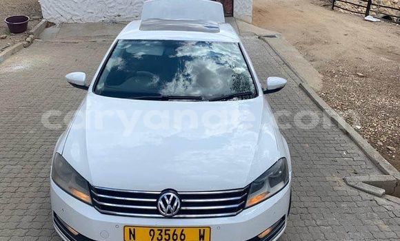 Buy Used Volkswagen Passat White Car in Arandis in Kunene