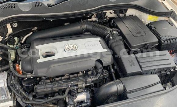 Buy Used Volkswagen Passat White Car in Arandis in Kunene Buy Used Volkswagen Passat White Car in Arandis in Kunene