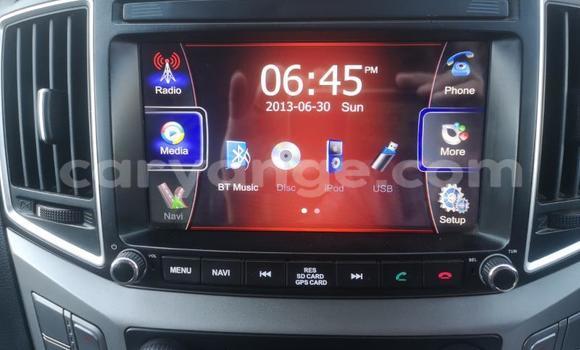 Buy Used Hyundai H1 White Car in Leonardville in Omaheke Buy Used Hyundai H1 White Car in Leonardville in Omaheke