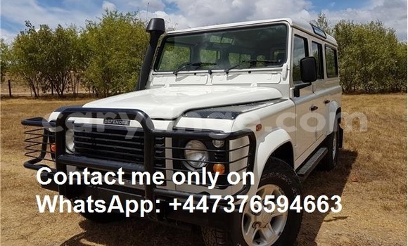 Buy Used Land Rover Defender White Car in Windhoek in Namibia Buy Used Land Rover Defender White Car in Windhoek in Namibia