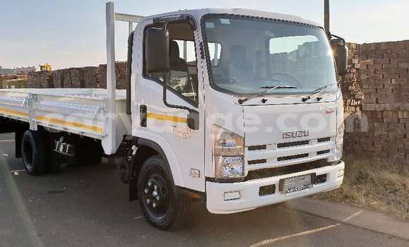 Buy Used Isuzu FTR 850 White Truck in Henties Bay in Erongo