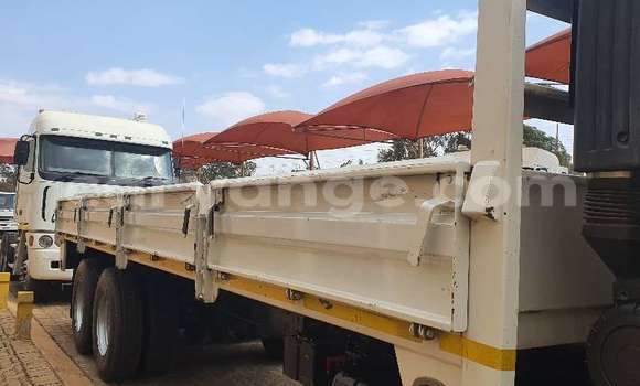 Buy Used Hino Ranger White Truck in Gobabis in Omaheke Buy Used Hino Ranger White Truck in Gobabis in Omaheke