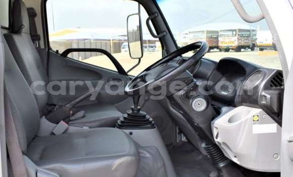 Acheter Occasion Utilitaire Toyota Dyna Blanc à Gobabis, Omaheke Acheter Occasion Utilitaire Toyota Dyna Blanc à Gobabis, Omaheke