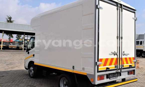 Acheter Occasion Utilitaire Toyota Dyna Blanc à Gobabis, Omaheke Acheter Occasion Utilitaire Toyota Dyna Blanc à Gobabis, Omaheke