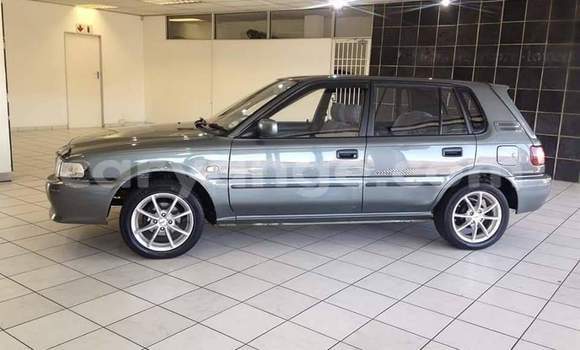 Acheter Occasion Voiture Toyota Corolla Gris à Windhoek, Namibie Acheter Occasion Voiture Toyota Corolla Gris à Windhoek, Namibie