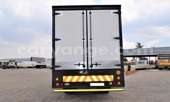 Buy Used Toyota Dyna White Car in Windhoek in Namibia Buy Used Toyota Dyna White Car in Windhoek in Namibia