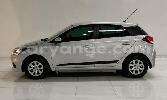 Acheter Occasion Voiture Hyundai I20 Gris à Windhoek, Namibie Acheter Occasion Voiture Hyundai I20 Gris à Windhoek, Namibie