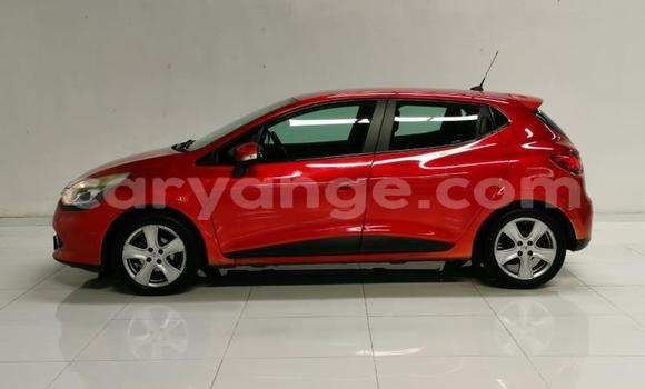 Acheter Occasion Voiture Renault Clio Beige à Windhoek, Namibie Acheter Occasion Voiture Renault Clio Beige à Windhoek, Namibie